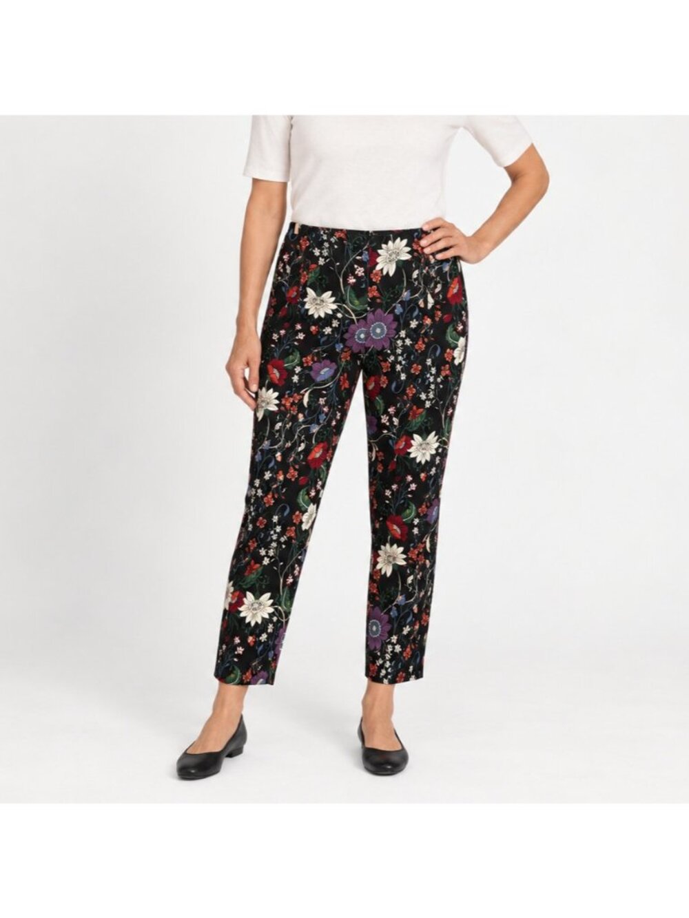 Chico's Pants Size 1.5 US 10 Slimming Panel Black Floral Stretch Slim Ankle